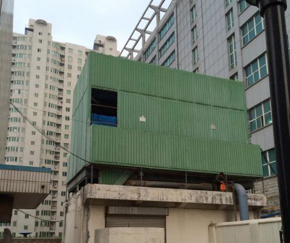 安装在洛阳市水务集团的500X2玻璃钢冷却塔